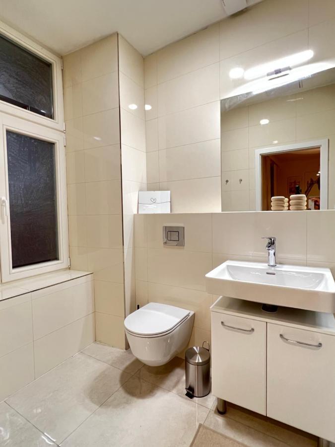New Apartments Chain Florenc Prague Exterior photo